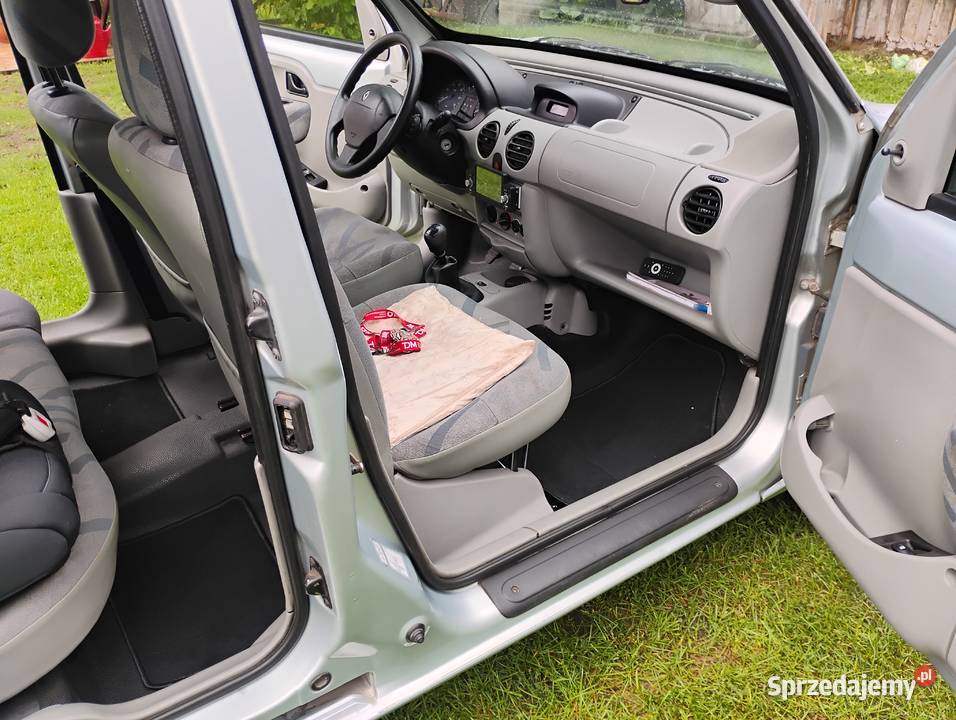 sprzedam Kangoo Dzikowo