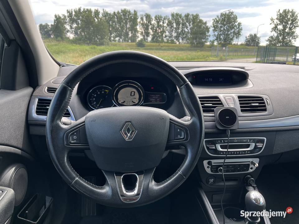 Renault Megane Renault Megane III salon Polska Rok produkcji 2014 Megane Piła sprzedam