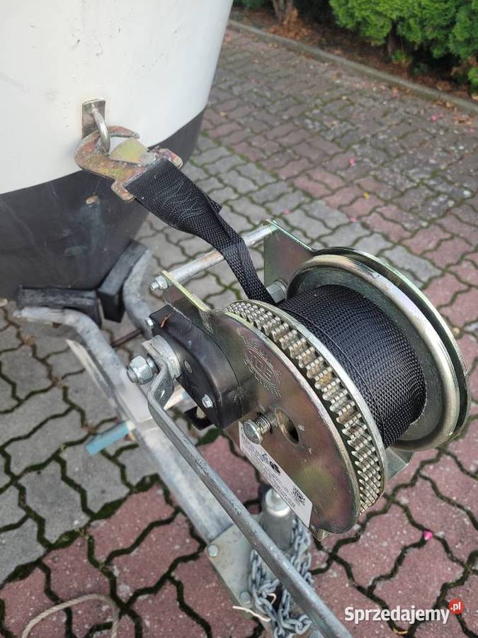 Łódź kabinowa motorówka 42m Honda 15 czterosuw wielkopolskie