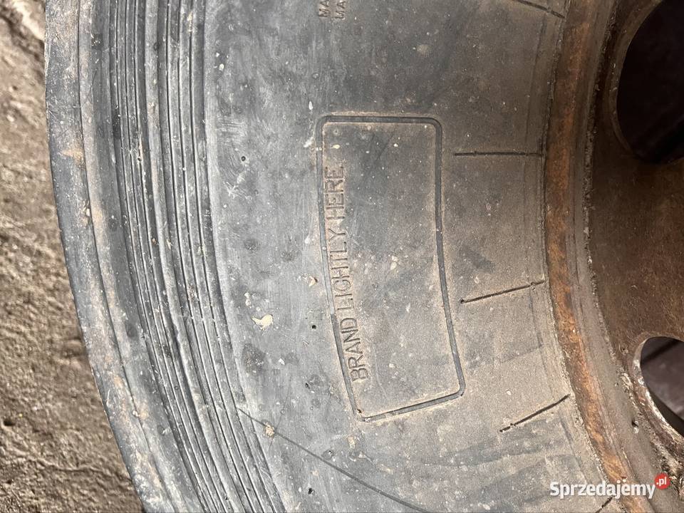 Koło tiroweciężarowe Combi Road 31580R225 Nysa
