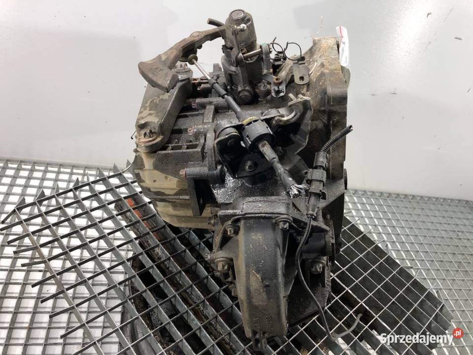 SKRZYNIA BIEGÓW OPEL ZAFIRA B 55194293 19 100