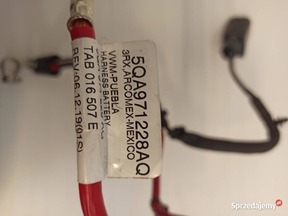 VW TIGUAN II KLEMA PLUSOWA 5QA971228AQ Materiały instalacyjne sprzedam