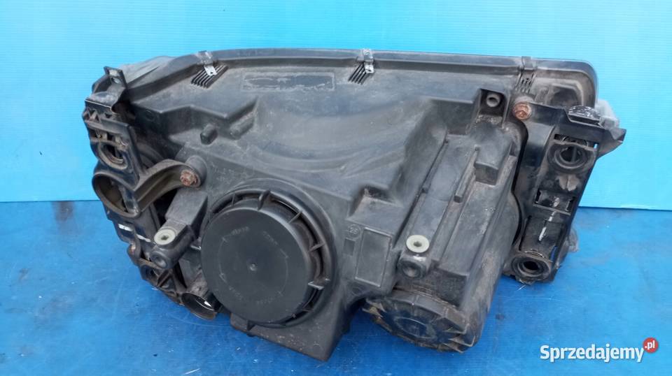 LAMPA REFLEKTOR LEWY PRZÓD EU XENON RANGE ROVER osobowe Nowy Tomyśl