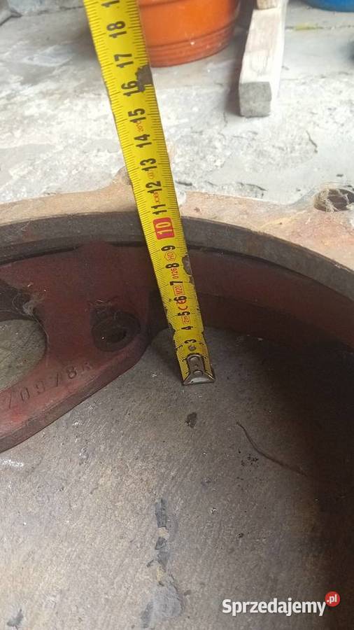 Silnik Deutz obudowa sprzęgła dekiel do pompy Żmudź