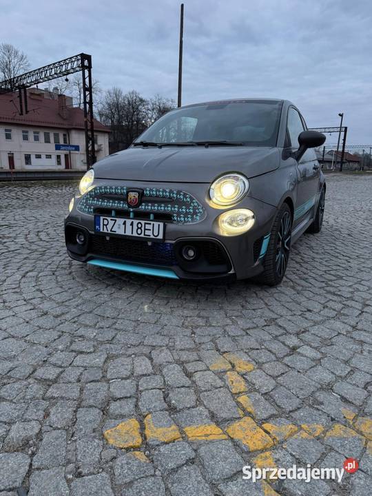 Abarth 595 wielofunkcyjna kierownica Jarosław