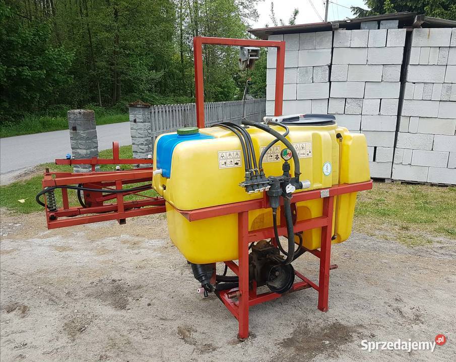 Opryskiwacz 400l lance 12m Nowy Typ kompletny