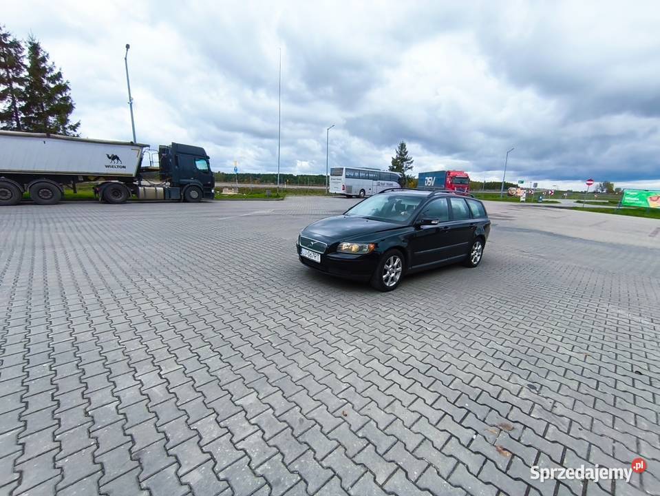 Volvo v50 18 benzyna Sprzedam zamienię na cos nieuszkodzony Skarżysko-Kamienna