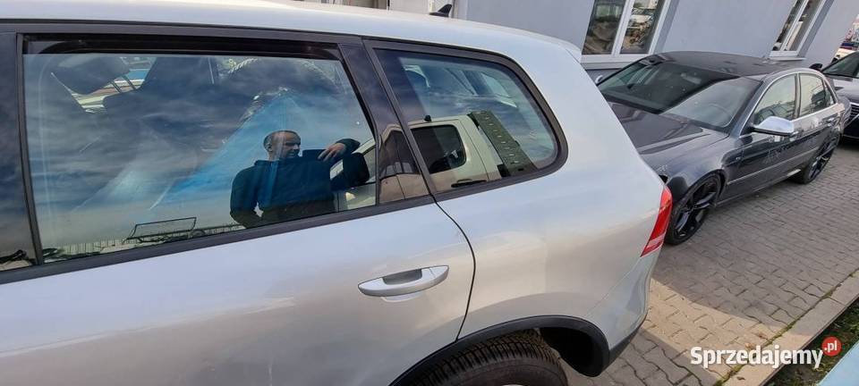 ĆWIARTKA BŁOTNIK LEWY TYŁ VOLKSWAGEN TOUAREG II Lipno