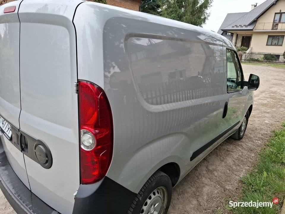 Opel Combo 2018 144 Klima 6 biegów Diesel Mielec