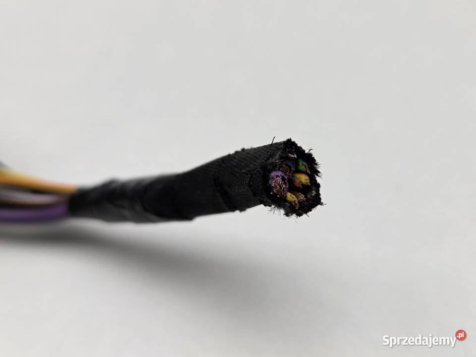 FORD FOCUS MK4 WTYCZKA KOSTKA 3 osobowe Janowice