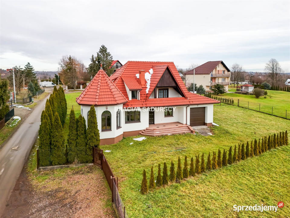 Dom wolnostojący Krzyszkowice 205m2 Liczba pokoi 5 sprzedam