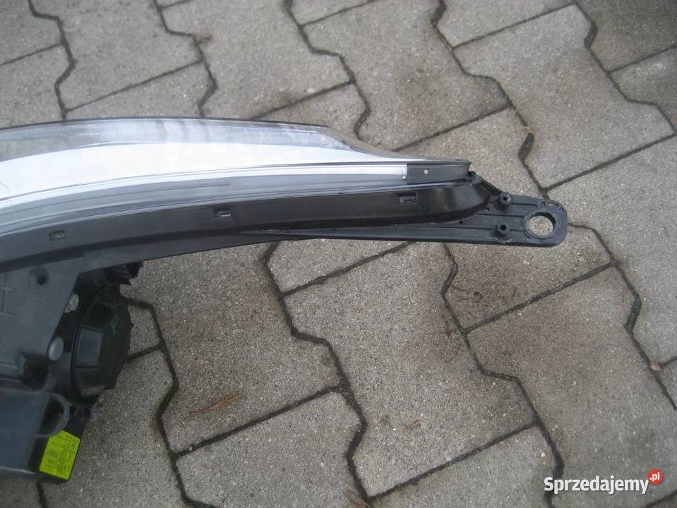 kia ceed 1215r lampa przód prawa xenon led b39r Rakoniewice