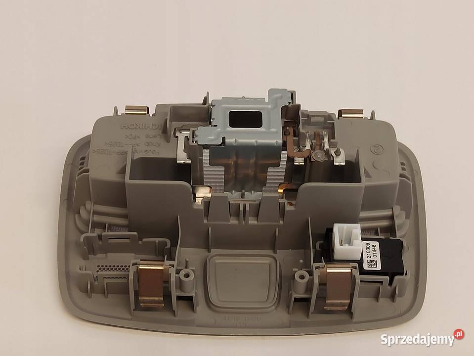 SUZUKI SWIFT MK8 LAMPKA PODSUFITKI 3621084S0