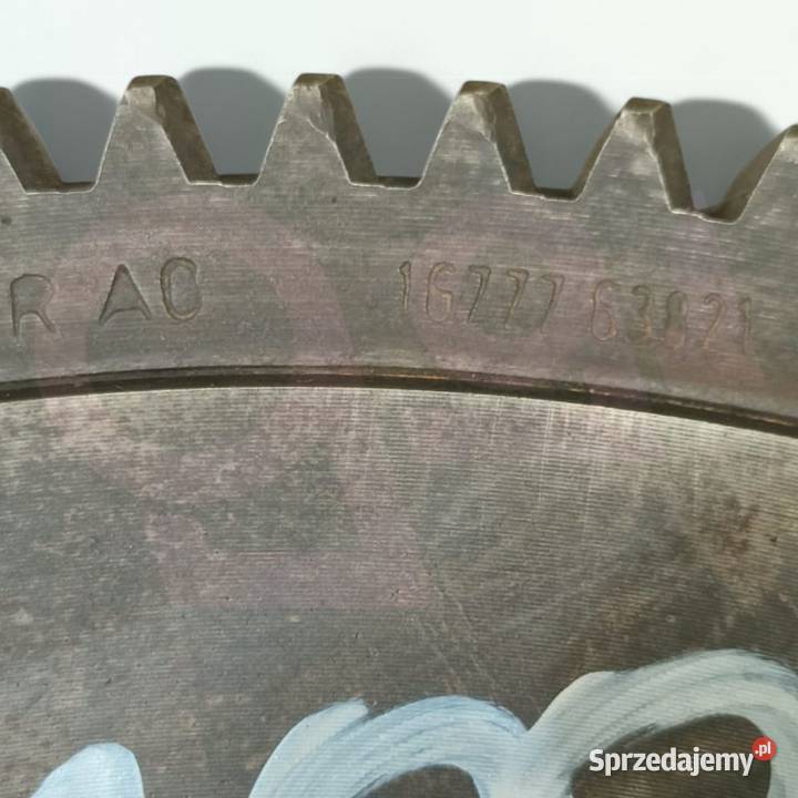 Koło zamachowe 1J4152511 V3007 Kubota Cat C33B Wilkowo