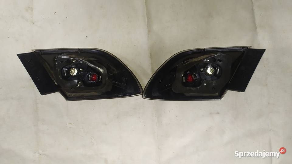 Mazda3 mazda 3 2003 2005 2006 lampa tył prawa Wrocław sprzedam