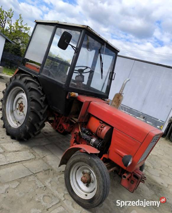 Traktor ciągnik rusek Wladimirec T25 z kabiną