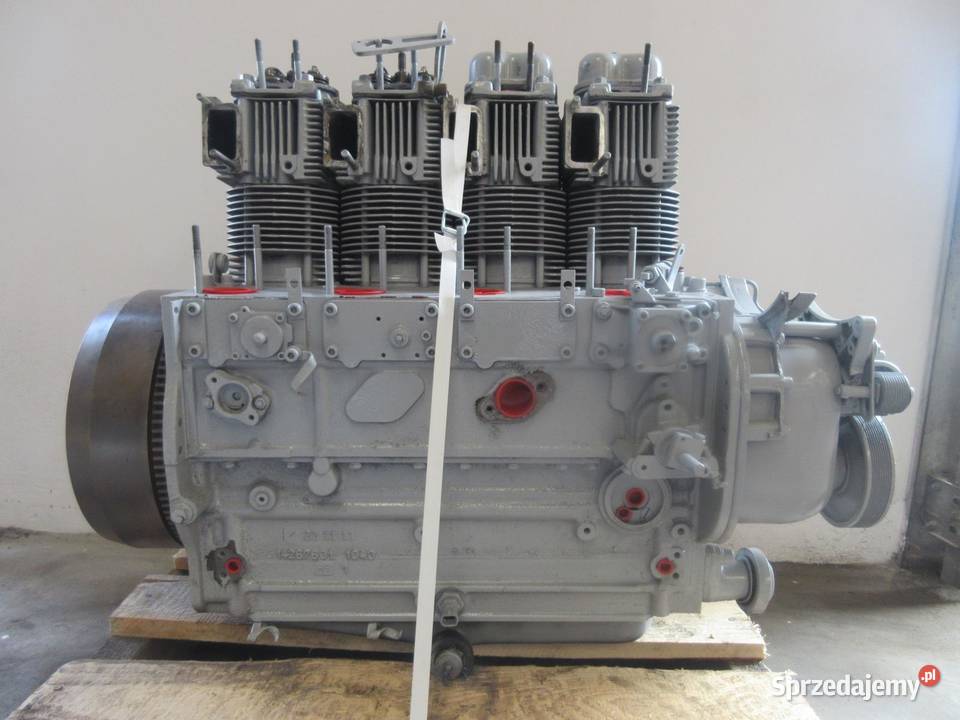 SILNIK HATZ 4L42C 4 CYL POJEMNOŚĆ 34 L 45KW Mojusz