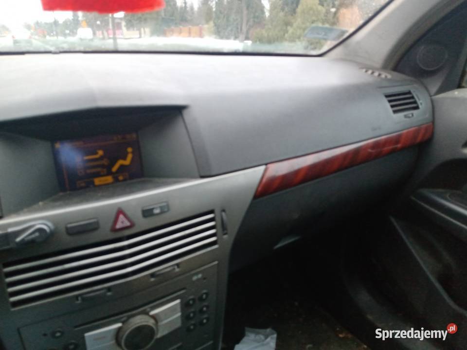 Fajna Astra H 17 Isuzu