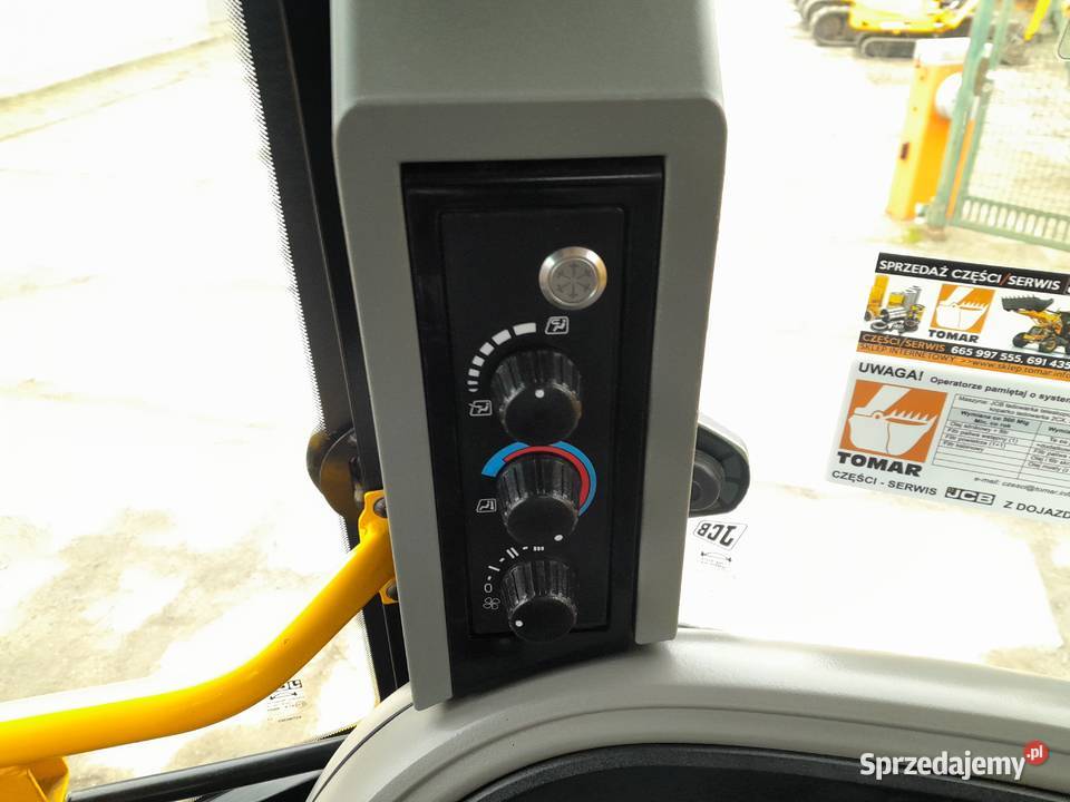 JCB 4CX 2022R KOPARKOŁADOWARKA CAT434 444 CASE Krotoszyn