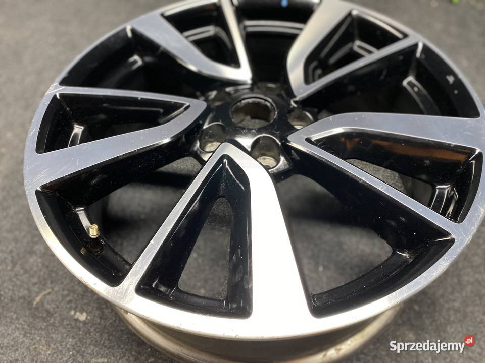 Felga Nissan X trail 19 stan Warszawa