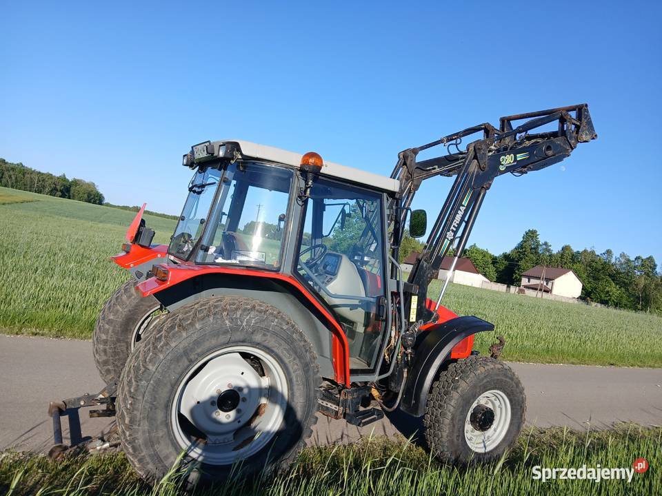 Sprzedam MF4225 Wierzbica Górna