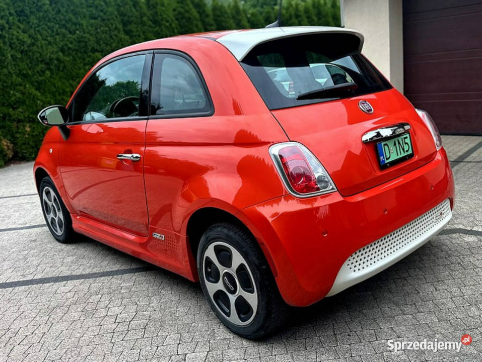 Fiat 500e Fiat 500e Electric Zarejestrowany w Fiat