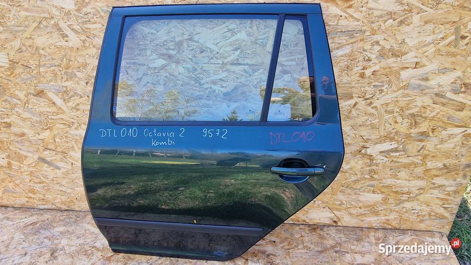 SKODA OCTAVIA 2 II KOMBI DRZWI TYŁ TYLNE LEWE Słowikowo sprzedam