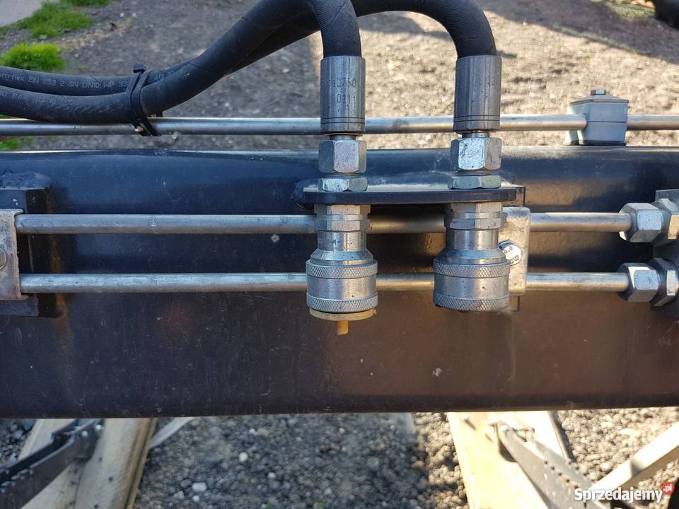 Ładowacz czołowy MetalFach T229 Osprzęt lubelskie Dragany sprzedam