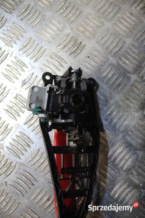 KLAMKA DRZWI PRAWY PRZÓD Z547 OPEL CORSA D sprzedam