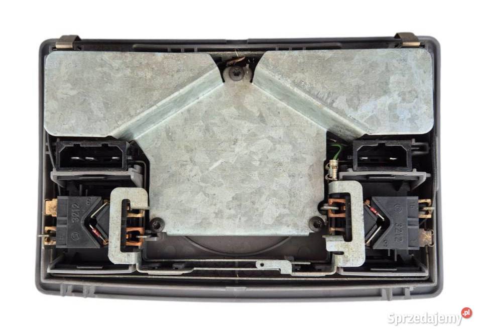 LAMPKA PODSUFITKI OŚWIETLENIE KABINY AUDI A6 C5 Działoszyce