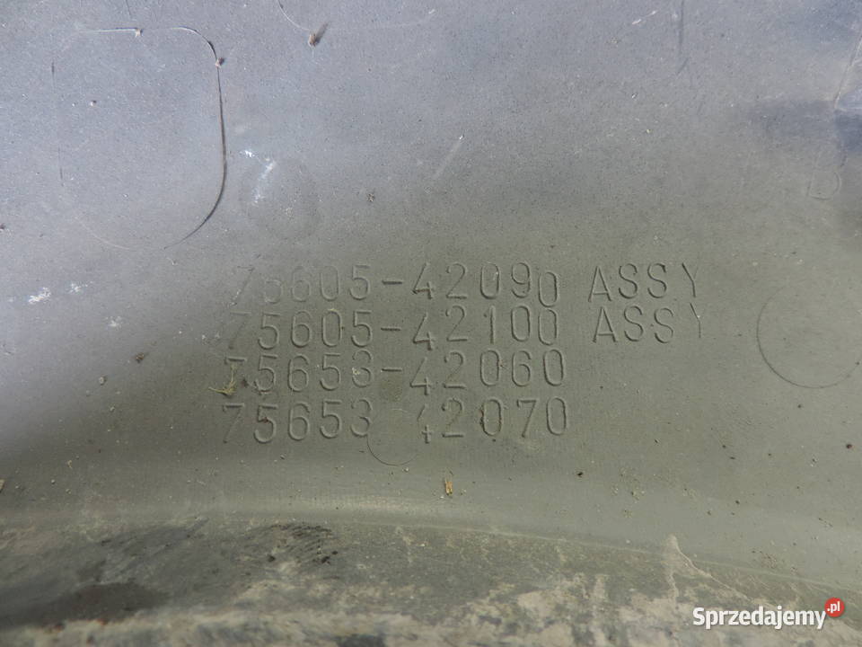 TOYOTA RAV4 RAV 4 II 0005 LISTWA BŁOTNIKA Nowy Sącz