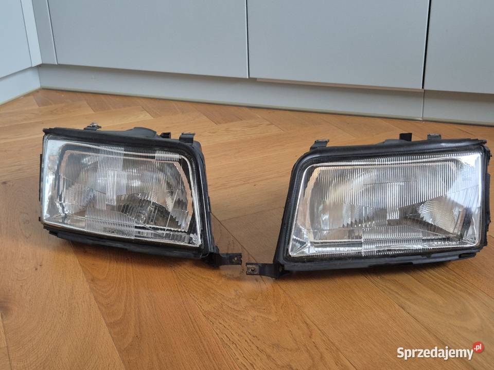 Reflektory H4 Audi 100 C4 Lewy i Prawy silniczki