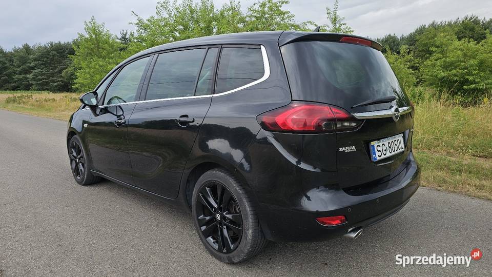 Zafira tourer 20 D krajowa 4/5 śląskie Gliwice