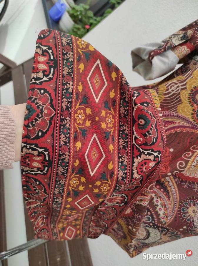 Wzorzysta lekka sukienka podwijane rękawy 42 XL Płock