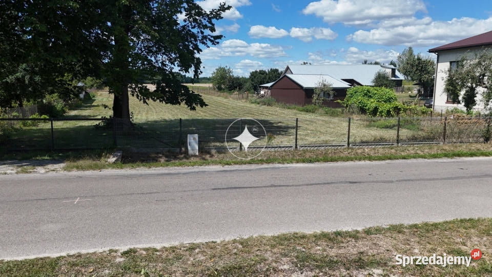 Ogrodzona działka przygotowana pod inwestycję Rabinówka