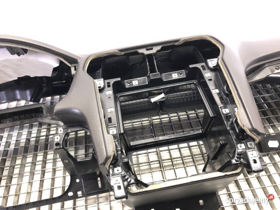 KOKPIT FORD MONDEO MK5 Hatchback KONSOLA DESKA