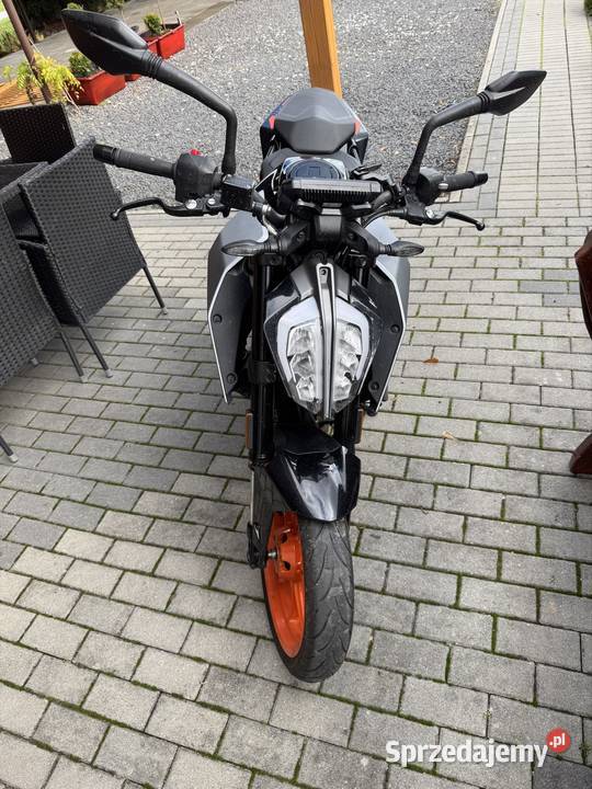 KTM Duke 390z wydechem Dominator 28500km sprzedam