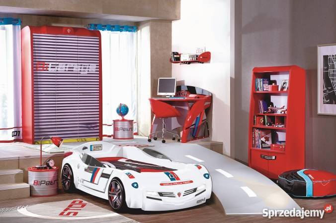 dywan szary motyw samochodowy 120x180