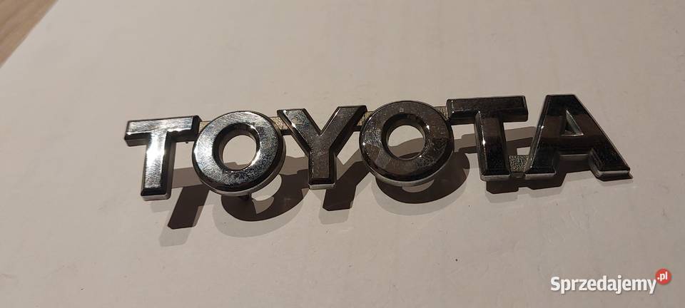 Znaczek emblemat napis klapy TOYOTA Szczecin