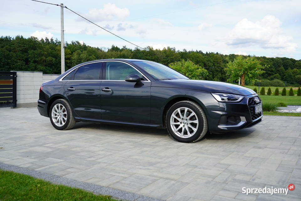Audi a4 sedan benzyna automat B9 A4