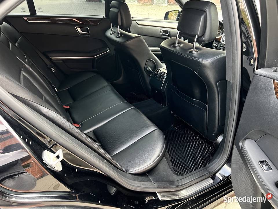 Mercedes e220 CDi 2013r 170 AMG Avantgarde Super Sedan / Limuzyna Olsztyn sprzedam