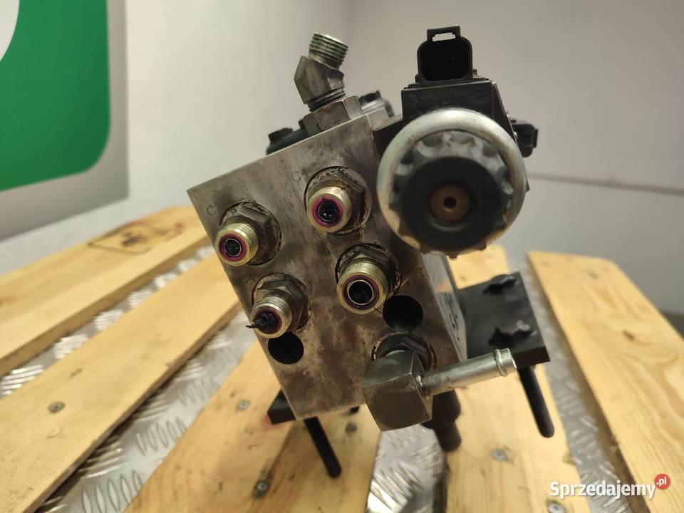 Blok hydrauliczny Cat TH 560 0373R3507 Wilkowo sprzedam