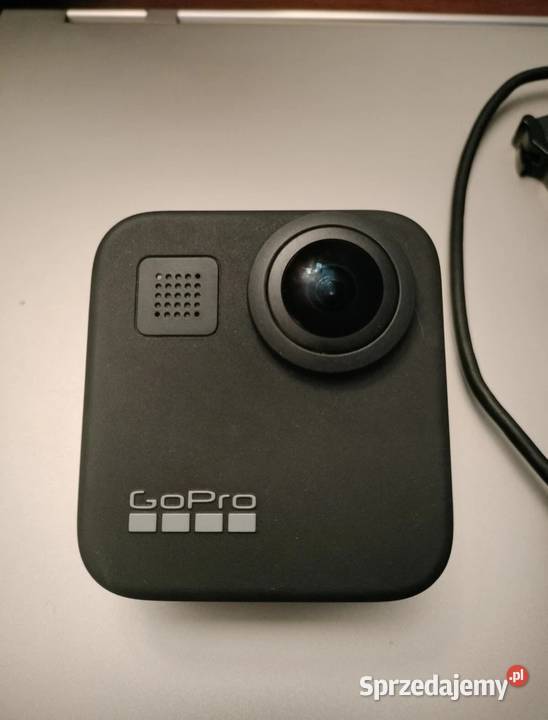 GoPro kamera 360 z zestawem i pudełkiem