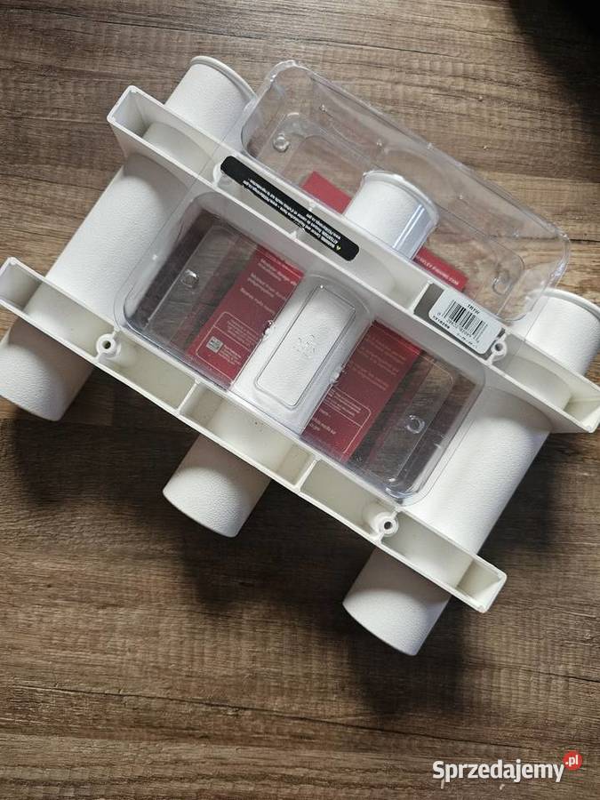 Stojak na wędki do łodzi