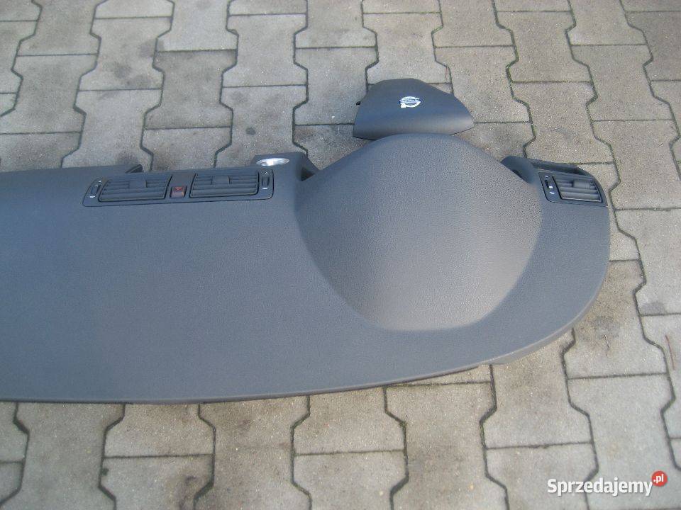 volvo s40 v50 0407r deska rozdzielcza konsola Rakoniewice