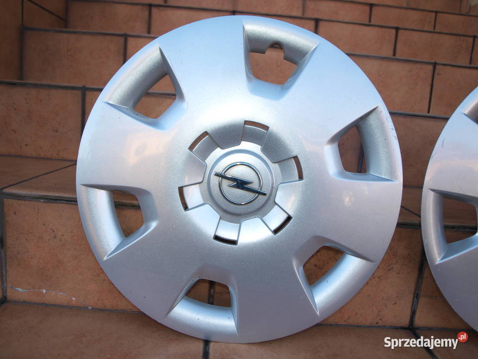 Opel kołpaki 15 oryginalne 2 sztuki wielkopolskie Kalisz sprzedam