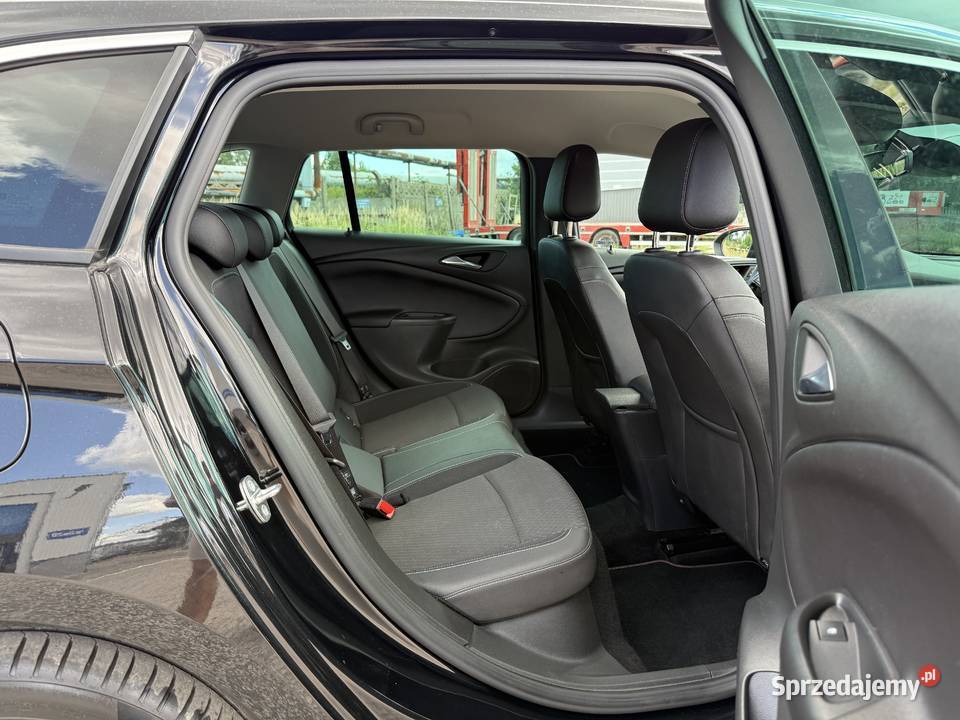 Opel Astra 14 BENZYNA Klimatronik Nawigacja gniazdo SD Motoryzacja