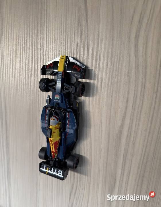 Uchwyt ścienny do LEGO Speed Champions F1 Bolid Dom i Ogród Nowe Dwory
