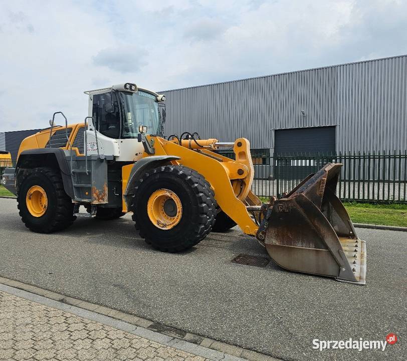 Ladowarka kolowa Liebherr R 580 tez Leasing Koparko ładowarki Warszawa