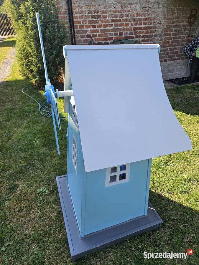 Wiatrak ogrodowy drewniany domek dzieci duży